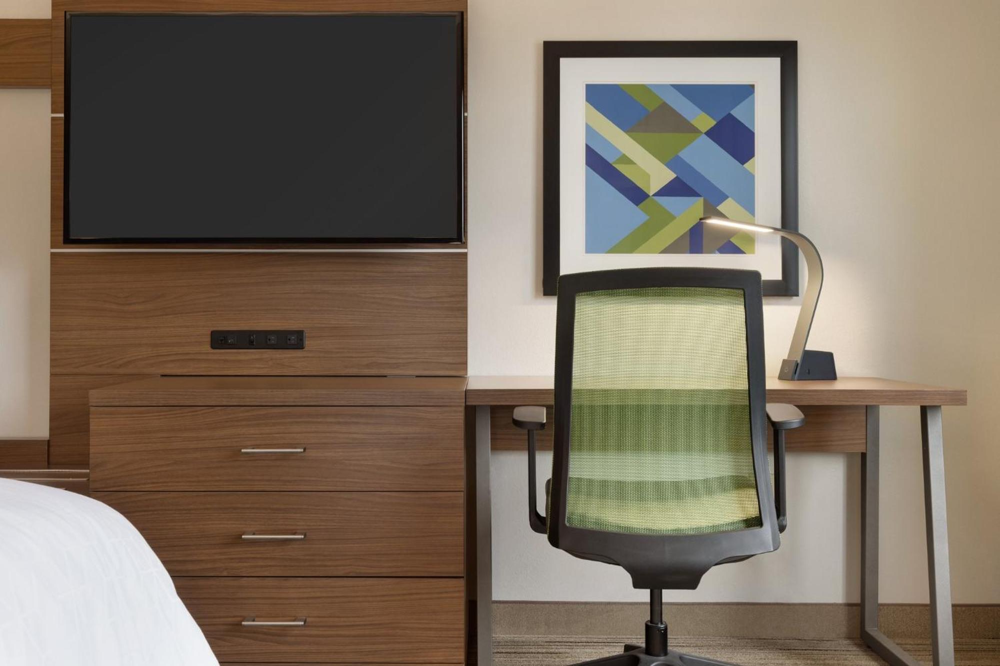 Holiday Inn Express Hotel & Suites Opelika Auburn By Ihg Exterior foto