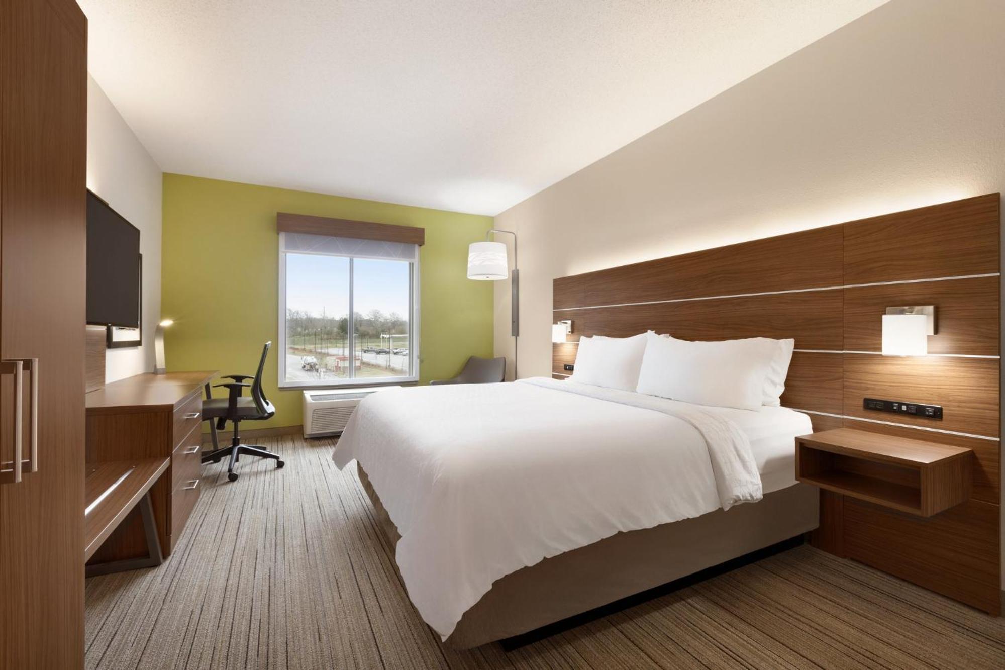 Holiday Inn Express Hotel & Suites Opelika Auburn By Ihg Exterior foto